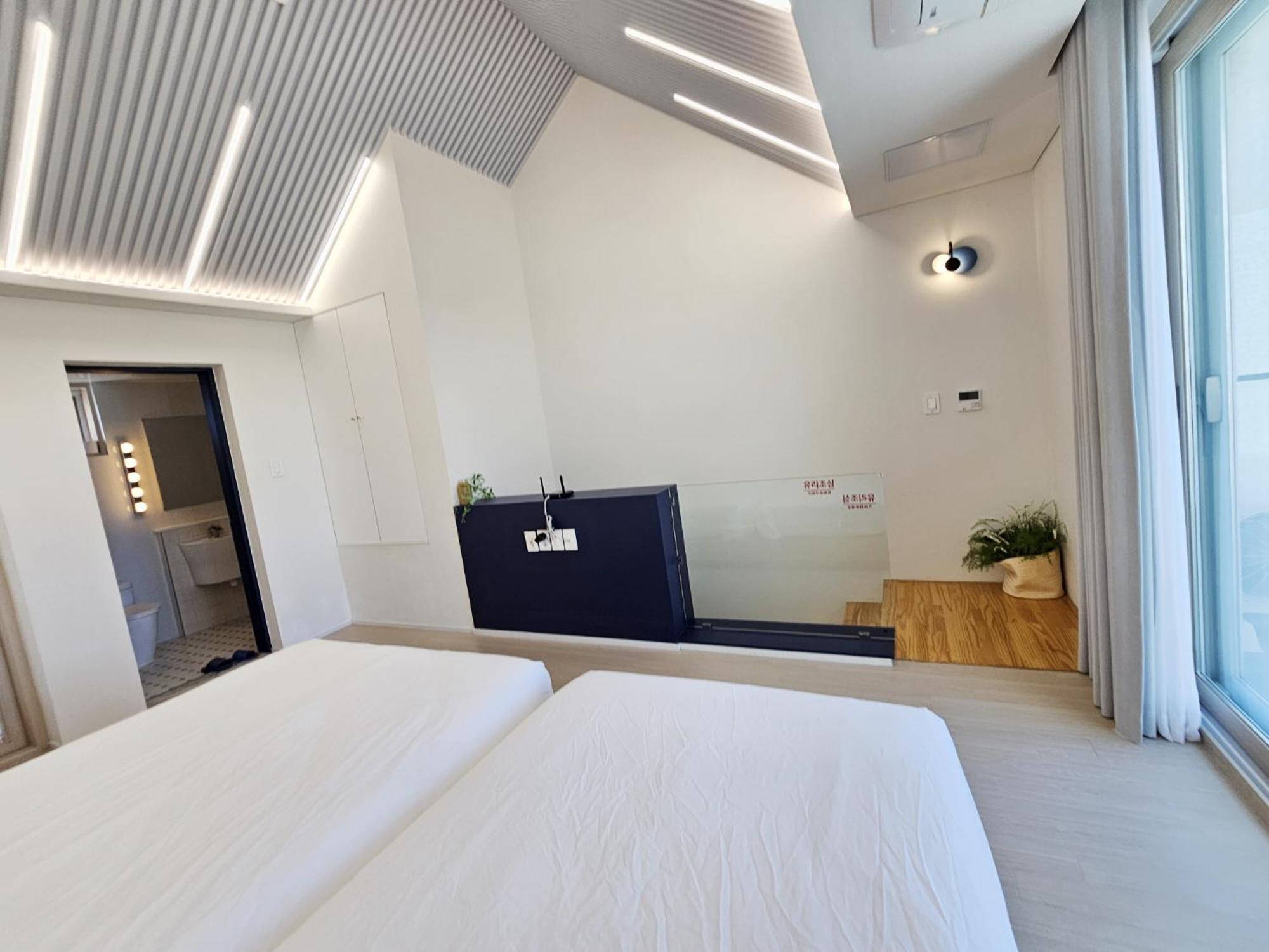 Jeju Badayeon Villa Seogwipo Ngoại thất bức ảnh