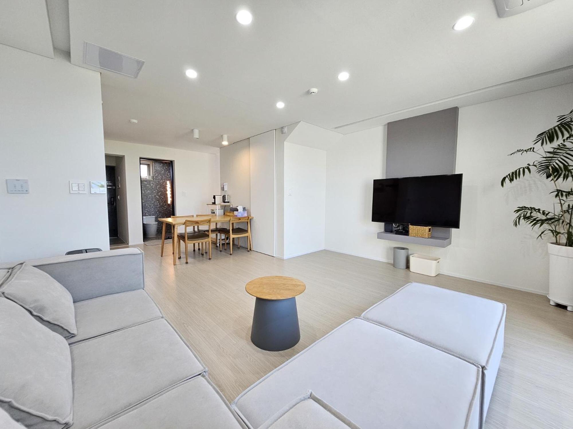 Jeju Badayeon Villa Seogwipo Ngoại thất bức ảnh
