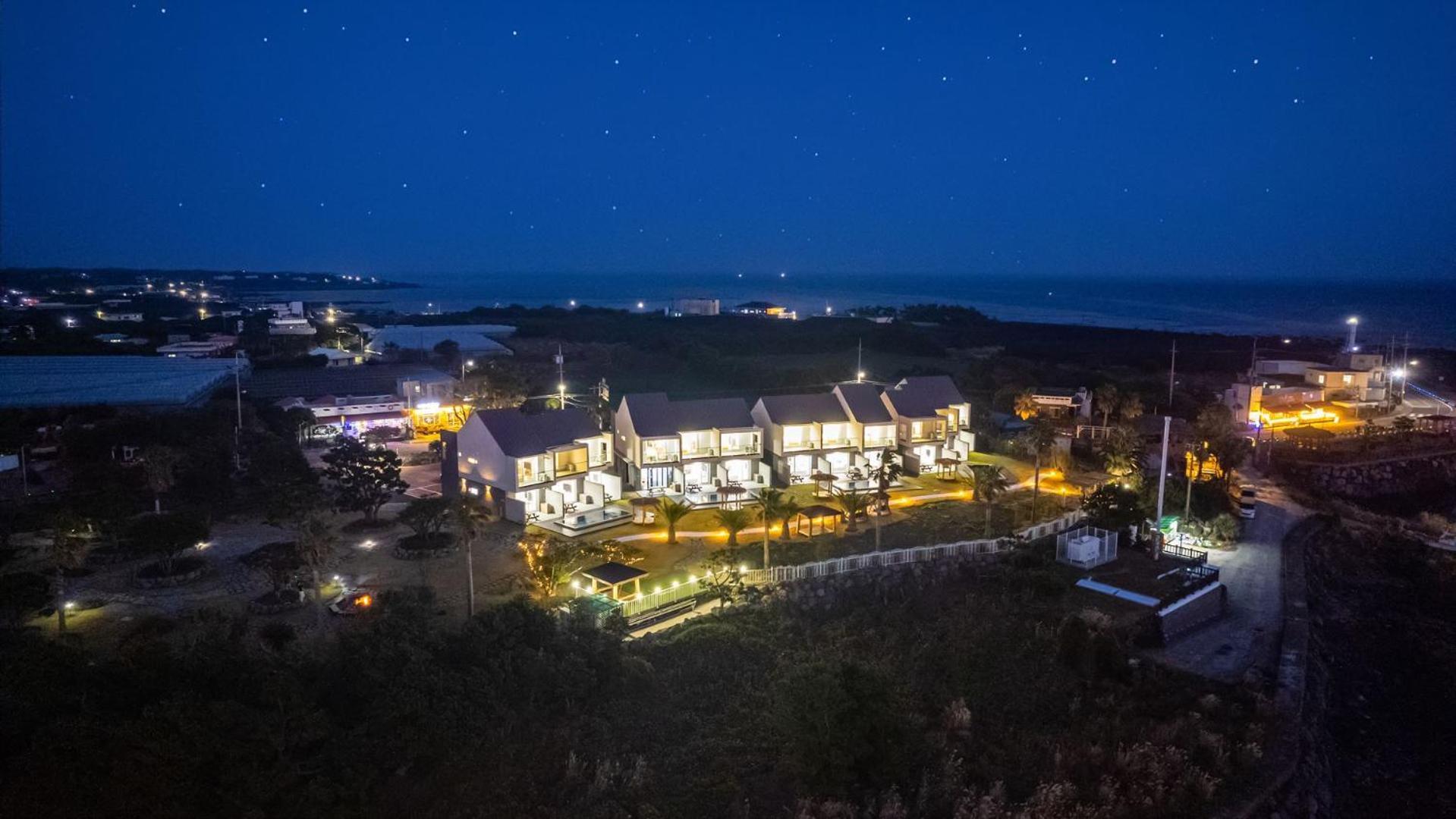 Jeju Badayeon Villa Seogwipo Ngoại thất bức ảnh